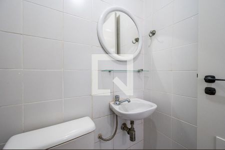 Apartamento à venda com 70m², 3 quartos e 1 vaga Apartamento à venda com 70m², 3 quartos e 1 vagaBanheiro de serviço