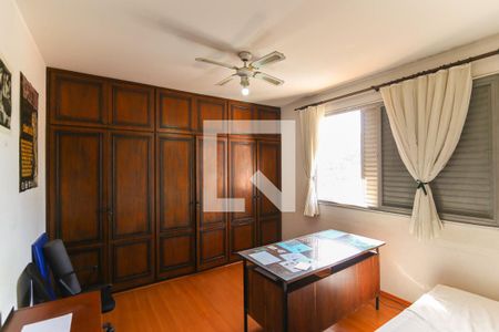 Casa para alugar com 724m², 6 quartos e 10 vagasQuarto 4