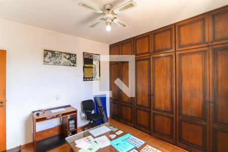 Casa para alugar com 724m², 6 quartos e 10 vagasQuarto 4