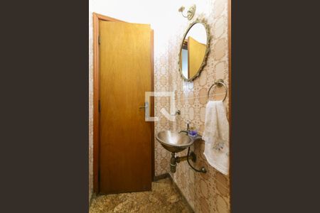 Casa para alugar com 724m², 6 quartos e 10 vagasLavabo