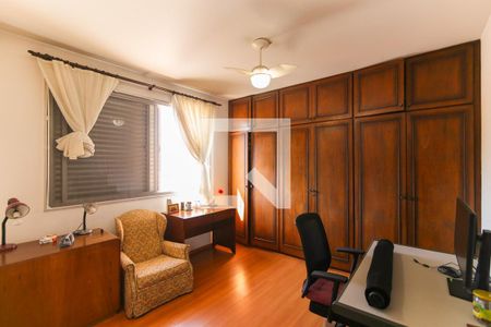 Casa para alugar com 724m², 6 quartos e 10 vagasQuarto 3