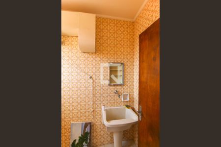 Casa para alugar com 724m², 6 quartos e 10 vagasBanheiro de serviço