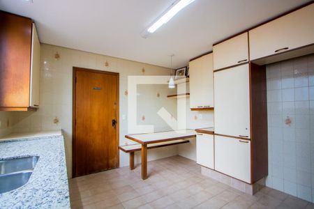 Apartamento à venda com 159m², 3 quartos e 2 vagasCozinha