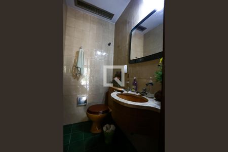 Apartamento à venda com 241m², 3 quartos e 3 vagasLavabo