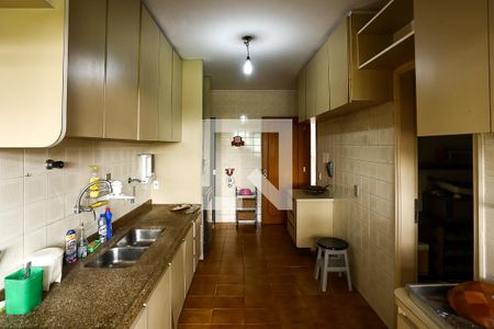 Apartamento à venda com 241m², 3 quartos e 3 vagasCozinha