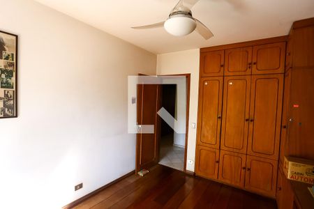 Apartamento à venda com 241m², 3 quartos e 3 vagasSuíte