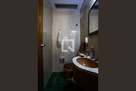 Lavabo de apartamento à venda com 3 quartos, 241m² em Real Parque, São Paulo