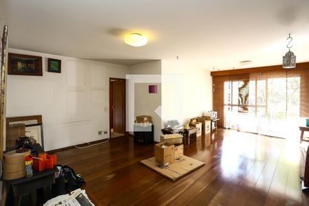 Sala de apartamento à venda com 3 quartos, 241m² em Real Parque, São Paulo