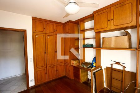 Apartamento à venda com 241m², 3 quartos e 3 vagasSuíte