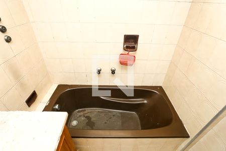 Apartamento à venda com 241m², 3 quartos e 3 vagasBanheiro da Suíte