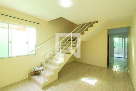 Sala de casa de condomínio à venda com 2 quartos, 80m² em Campo Grande, Rio de Janeiro