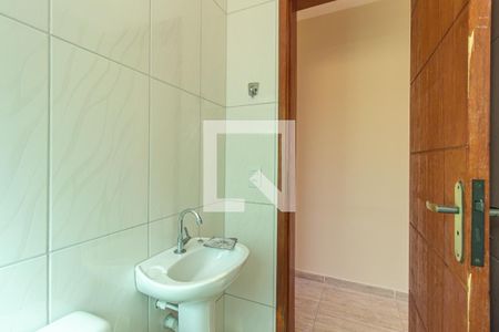 Casa de condomínio à venda com 80m², 2 quartos e 1 vagaDetalhe do Banheiro