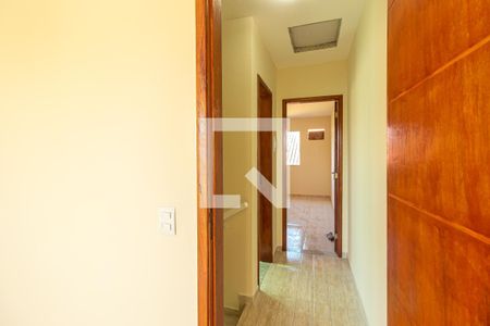 Corredor de casa de condomínio à venda com 2 quartos, 80m² em Campo Grande, Rio de Janeiro