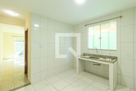 Casa de condomínio à venda com 80m², 2 quartos e 1 vagaCozinha