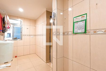 Apartamento à venda com 54m², 2 quartos e 1 vaga Apartamento à venda com 54m², 2 quartos e 1 vagaCozinha e Área de Serviço