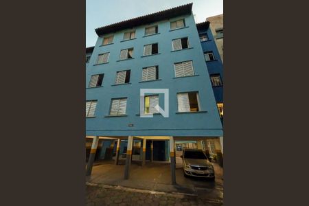 Apartamento à venda com 54m², 2 quartos e 1 vaga Apartamento à venda com 54m², 2 quartos e 1 vagaFachada do bloco