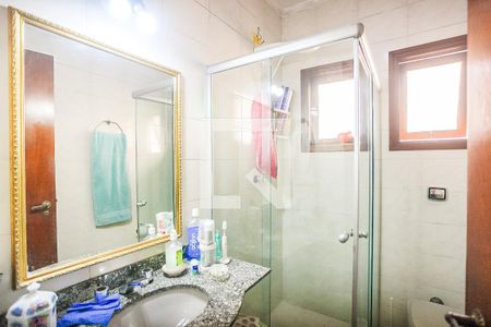 Casa à venda com 129m², 3 quartos e 2 vagas Casa à venda com 129m², 3 quartos e 2 vagasSuíte - Banheiro