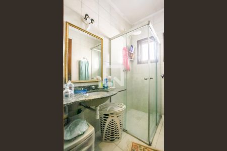 Casa à venda com 129m², 3 quartos e 2 vagas Casa à venda com 129m², 3 quartos e 2 vagasSuíte - Banheiro