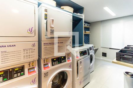 Apartamento à venda com 40m², 2 quartos e sem vagaÁrea Comum - Lavanderia