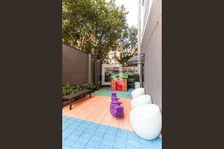 Apartamento à venda com 40m², 2 quartos e sem vagaÁrea Comum - Playground