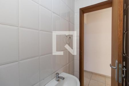 Casa à venda com 157m², 3 quartos e 3 vagas Casa à venda com 157m², 3 quartos e 3 vagasLavabo