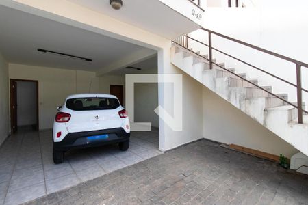Casa à venda com 157m², 3 quartos e 3 vagas Casa à venda com 157m², 3 quartos e 3 vagasGaragem