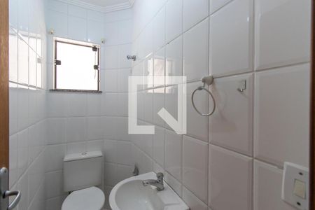 Casa à venda com 157m², 3 quartos e 3 vagas Casa à venda com 157m², 3 quartos e 3 vagasBanheiro SocialLavabo