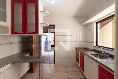 Casa à venda com 157m², 3 quartos e 3 vagas Casa à venda com 157m², 3 quartos e 3 vagasCozinha