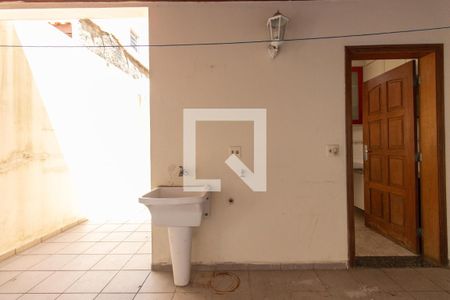 Casa à venda com 157m², 3 quartos e 3 vagas Casa à venda com 157m², 3 quartos e 3 vagasÁrea de Serviço