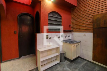 Casa à venda com 172m², 3 quartos e 3 vagas Casa à venda com 172m², 3 quartos e 3 vagasÁrea de Serviço