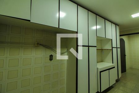 Casa à venda com 172m², 3 quartos e 3 vagas Casa à venda com 172m², 3 quartos e 3 vagasCozinha