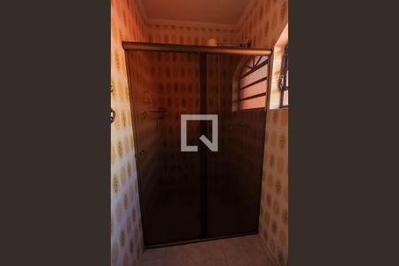 Casa à venda com 172m², 3 quartos e 3 vagas Casa à venda com 172m², 3 quartos e 3 vagasBanheiro