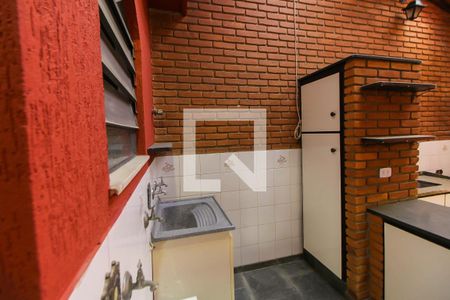 Casa à venda com 172m², 3 quartos e 3 vagas Casa à venda com 172m², 3 quartos e 3 vagasÁrea de Serviço