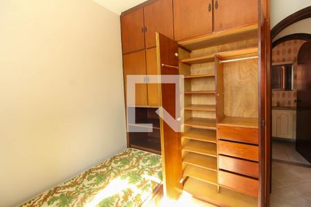 Casa à venda com 172m², 3 quartos e 3 vagas Casa à venda com 172m², 3 quartos e 3 vagasQuarto 3