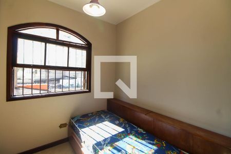 Casa à venda com 172m², 3 quartos e 3 vagas Casa à venda com 172m², 3 quartos e 3 vagasQuarto 2