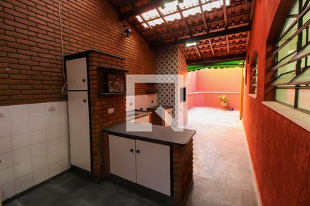 Casa à venda com 172m², 3 quartos e 3 vagas Casa à venda com 172m², 3 quartos e 3 vagasÁrea de Serviço