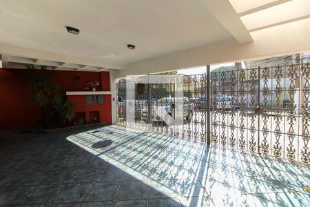 Casa à venda com 172m², 3 quartos e 3 vagas Casa à venda com 172m², 3 quartos e 3 vagasGaragem