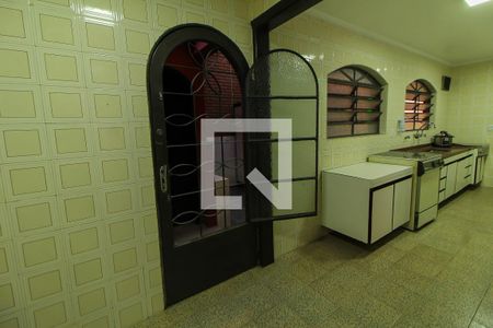 Casa à venda com 172m², 3 quartos e 3 vagas Casa à venda com 172m², 3 quartos e 3 vagasCozinha