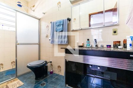 Casa à venda com 167m², 3 quartos e 3 vagas Casa à venda com 167m², 3 quartos e 3 vagasBanheiro da Suíte 1