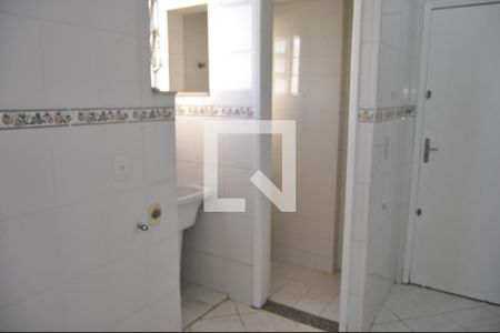 Apartamento à venda com 68m², 2 quartos e 1 vagaÁrea de Serviço