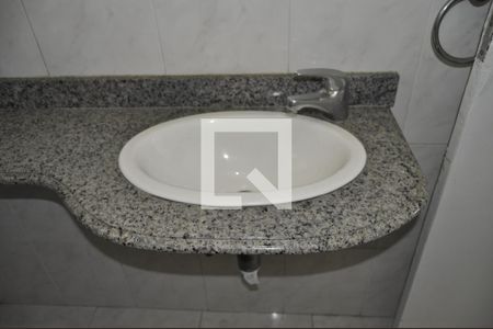 Apartamento à venda com 68m², 2 quartos e 1 vagabanheiro