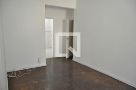 Apartamento à venda com 68m², 2 quartos e 1 vagaSala