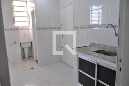 Cozinha de apartamento à venda com 2 quartos, 68m² em Sampaio, Rio de Janeiro