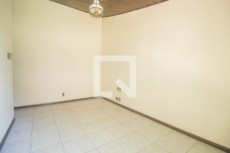 Casa à venda com 494m², 5 quartos e 6 vagasSuíte 2