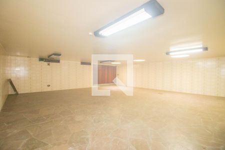 Casa à venda com 494m², 5 quartos e 6 vagasGaragem
