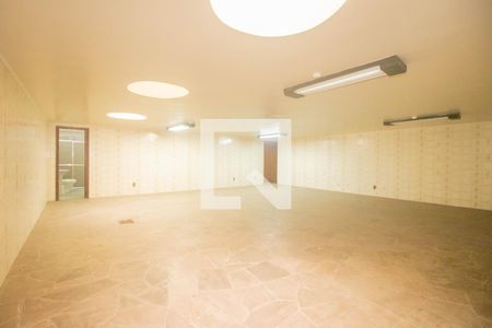 Casa à venda com 494m², 5 quartos e 6 vagasGaragem