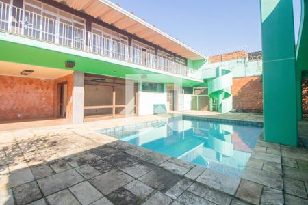 Casa à venda com 494m², 5 quartos e 6 vagasPiscina