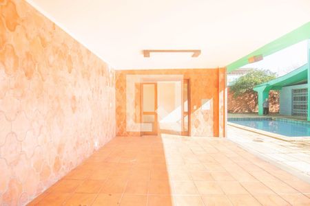 Casa à venda com 494m², 5 quartos e 6 vagasChurrasqueira 2