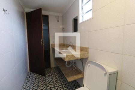 Casa à venda com 400m², 7 quartos e 2 vagasBanheiro da Suíte 1