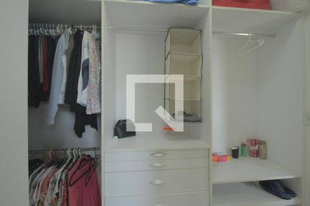 Casa à venda com 484m², 3 quartos e sem vagaCloset